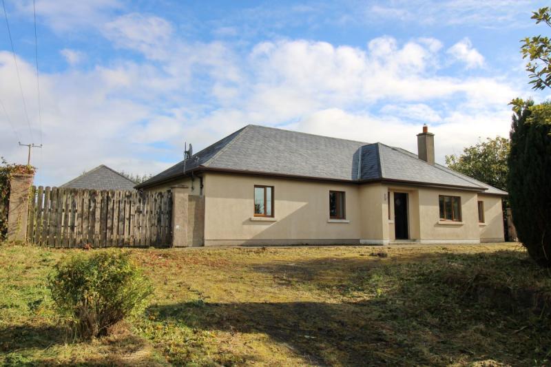 Register for online auction of Drumlish bungalow