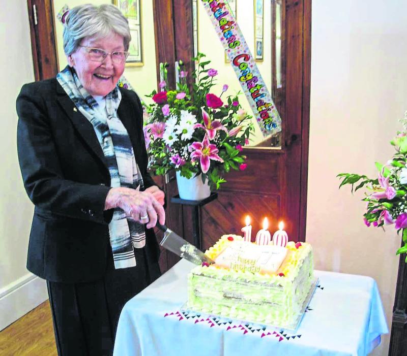 r Felicitas Geraghty