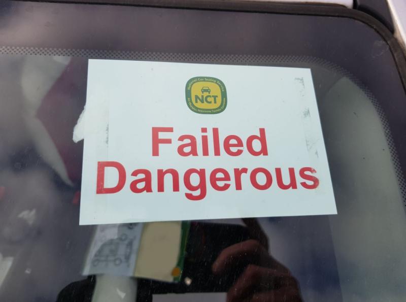 N7 driver's first mistake was leaving this sticker on their vehicle...