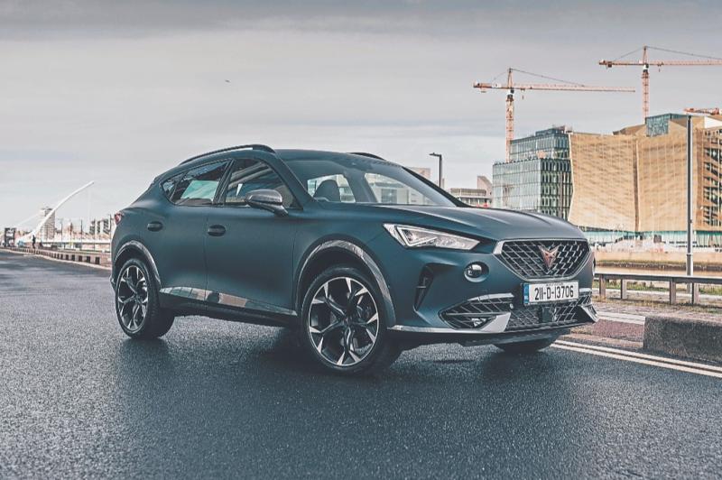 CUPRA Formentor wins the Red Dot Award 