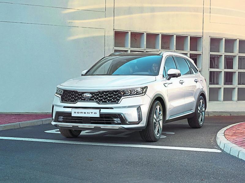 Kia launch Plug in hybrid version of  Sorento