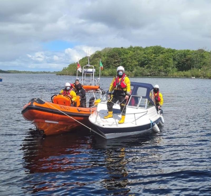 Eight people rescued from stricken cruisers on Lough Ree