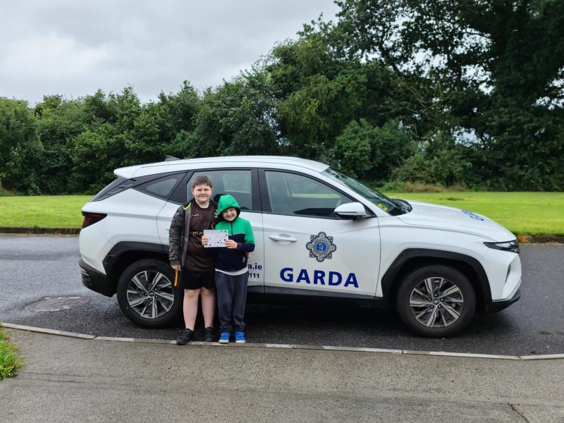 ‘Rocking it’: Thoughtful  greetings to Longford gardaí