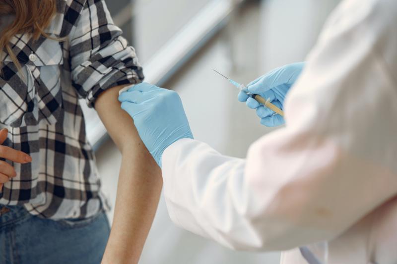 EU authorities have their say on Covid-19 booster shots