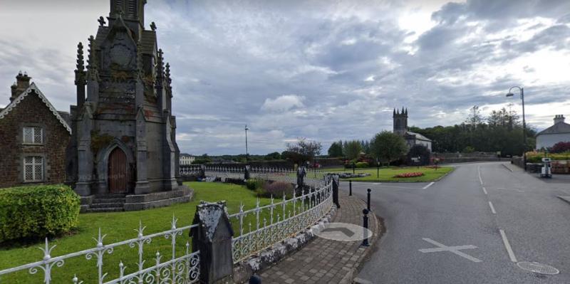 Ardagh village