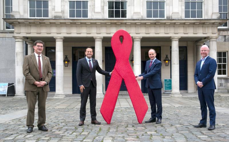 Longford County Council headquarters to Glow Red 4 World AIDS Day #GlowRed4WAD