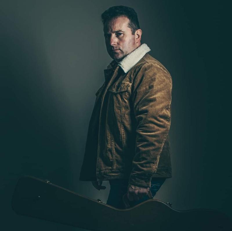 Longford singer / songwriter Brendan Kelly wins Nashville seal of approval with new single 