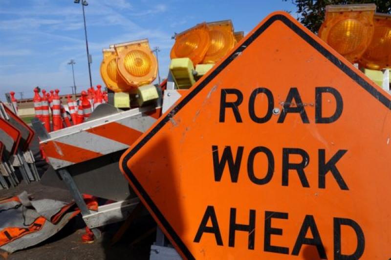 TRAFFIC ALERT: Longford motorists warned to expect delays due to footpath and road works in Newtownforbes