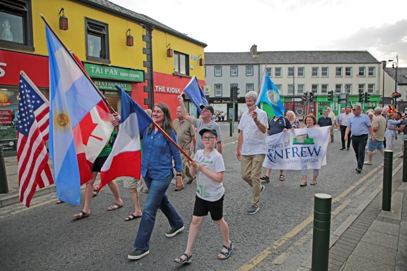 Longford County Council hosts civic reception for Farrell Clan