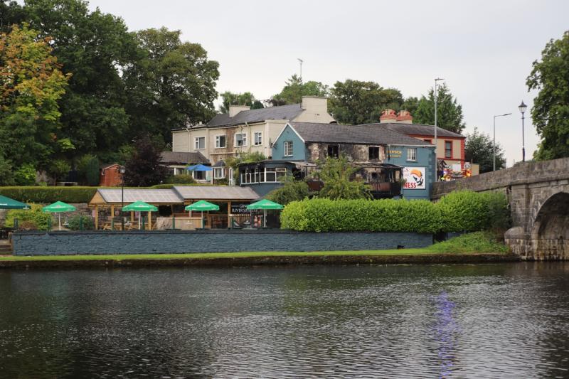 Carrick-on-Shannon pub damaged by fire overnight