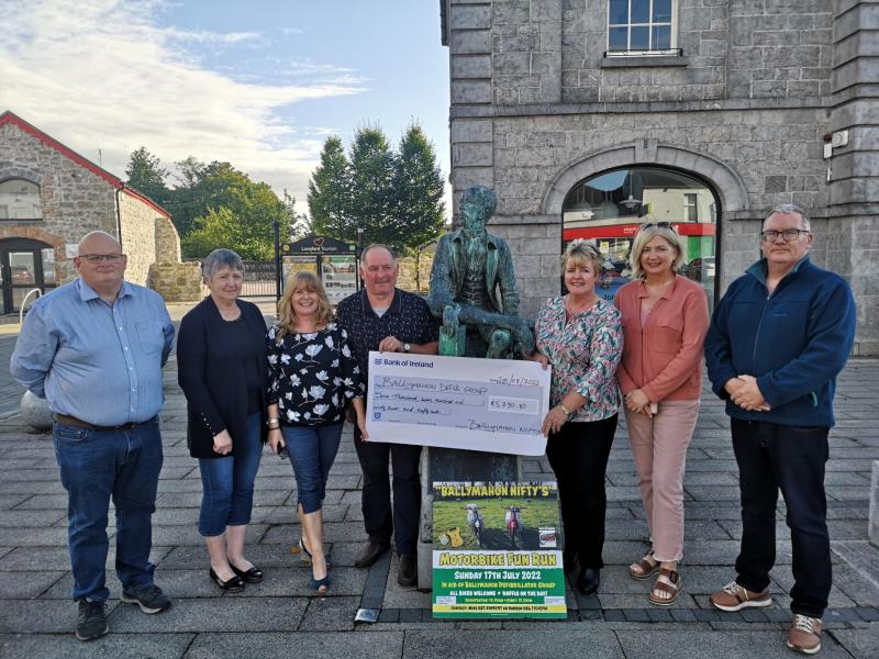 Longford defibrillator group will be able to replace six heated cabinets following Ballymahon Niftys fundraiser
