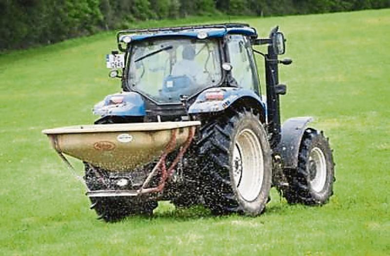 Longford farmers get advice on fertilising first cut grass silage