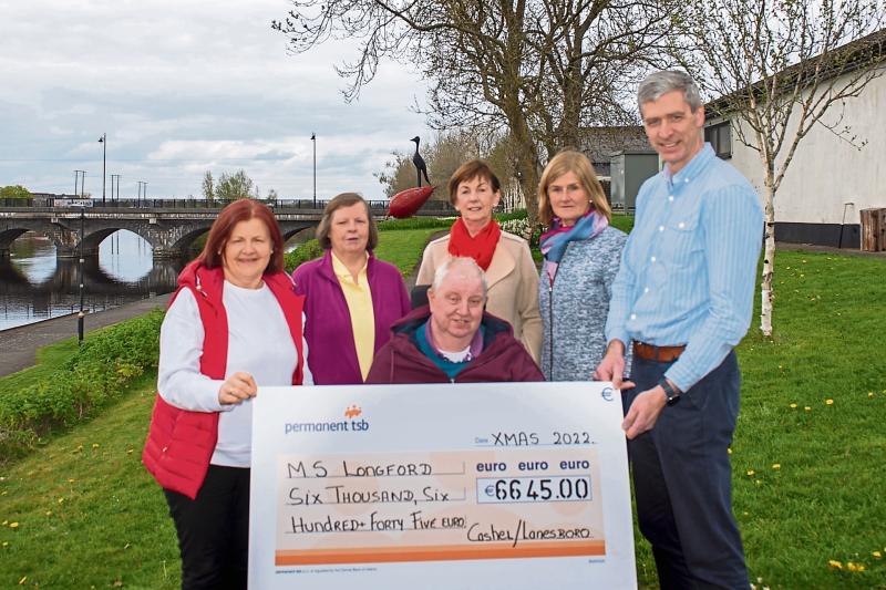 Longford fundraisers donate €6,645 from Multiple Sclerosis Christmas Day Run 
