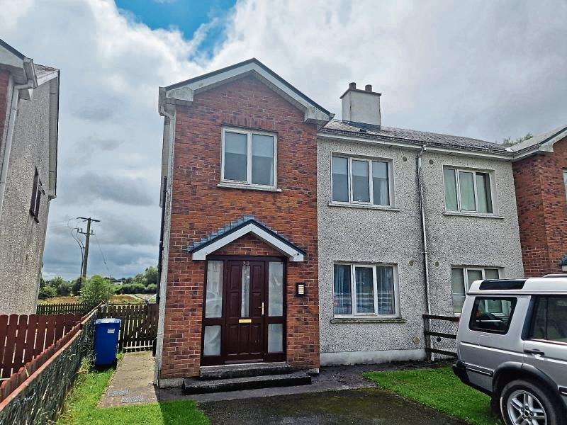 Longford Property: Beautiful 3-bedroom semi-detached house in the picturesque village of Frenchpark