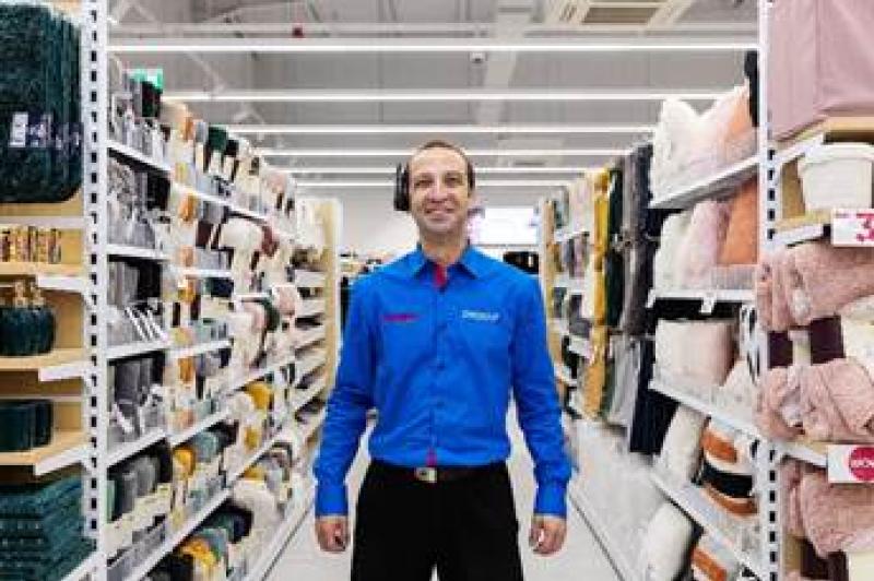 Discount retailer to unveil eighth Irish store