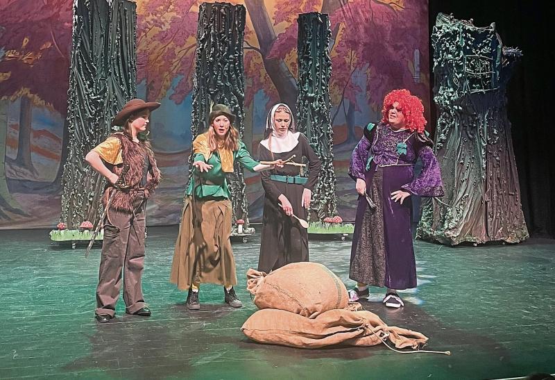 Longford audiences are wowed by  gender-reverse panto