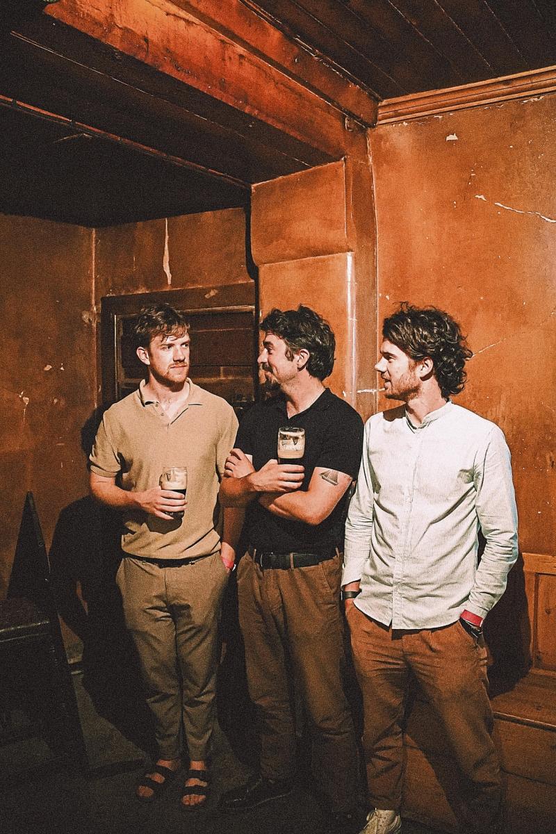 Ross and chums Amble into Longford town  