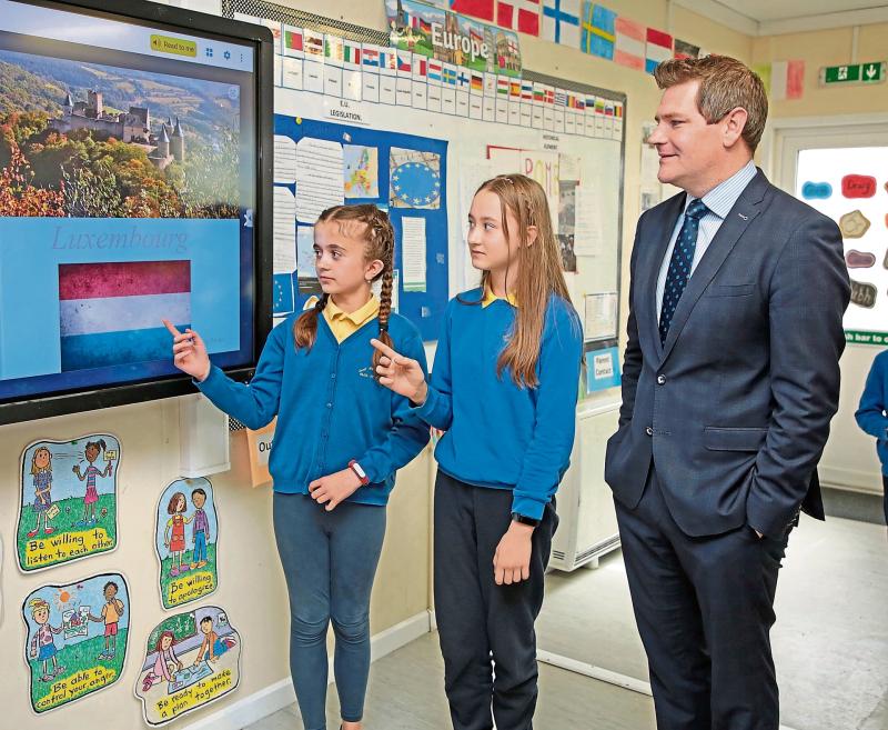 Longford pupils showcase their knowledge of European matters