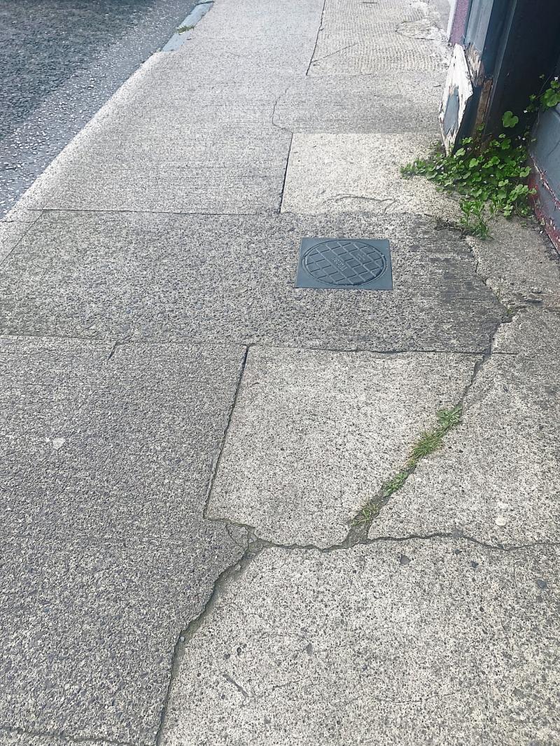 Footpaths in Longford ‘have been a problem for the past ten years’