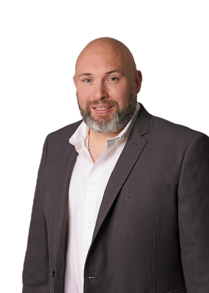 Longford election hopeful says Sinn Féin will permanently cut VAT for hospitality sector