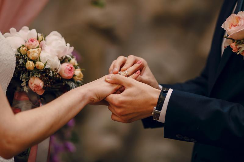 Woman in the Midlands accused of dishonestly pocketing money for  wedding reception