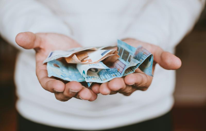 Applications for social welfare boost of €285 to open next month 