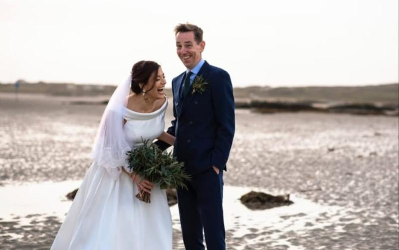 Irish celebs gush as 'lucky man' Ryan Tubridy shares rare snap from intimate wedding