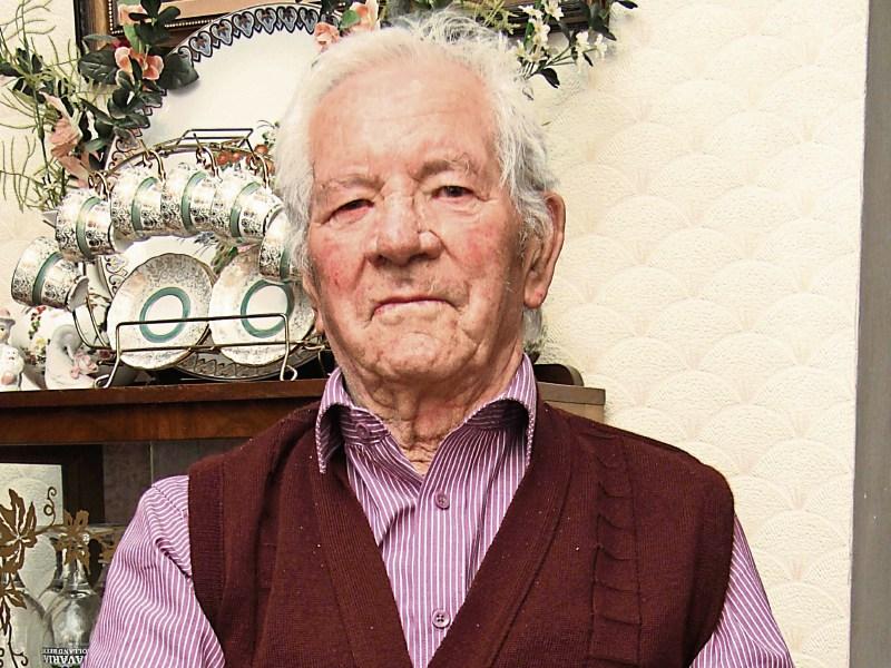 Remembering renowned uilleann piper Peter Carberry from Kenagh