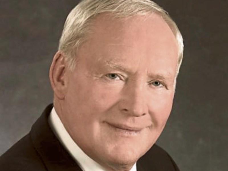 McEntire seeks Four White Walls revival