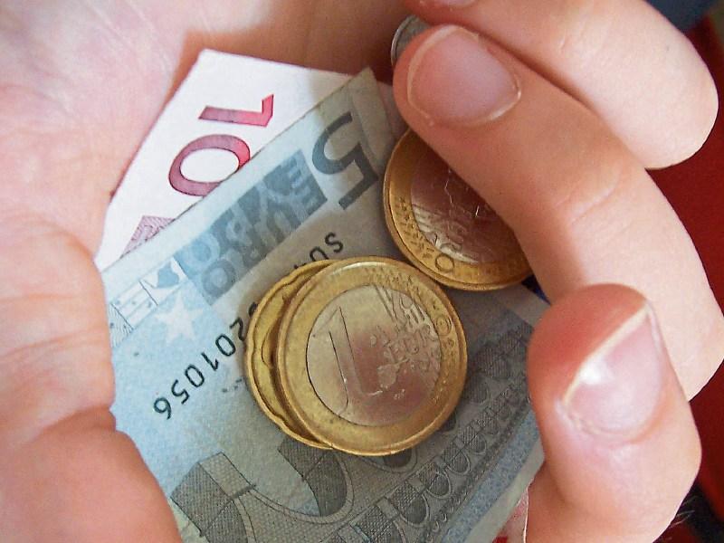 Credit Unions committed to encouraging more people to turn away from moneylenders 