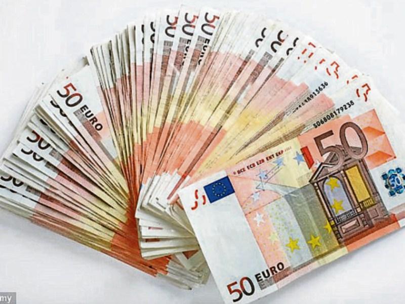 Longford punter lands a stunning &euro;64,500 in real cash with a &euro;4.50 virtual  wager!