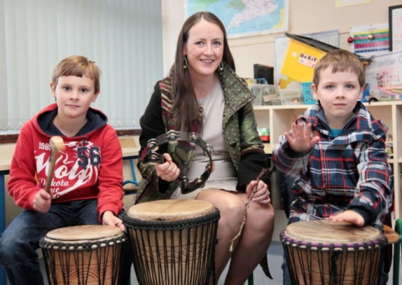 Alex Ivanov, Niamh and Seanan Daly participating in a workshop at the Aisling Festival Fun Day. Photo By Shelley Corcoran