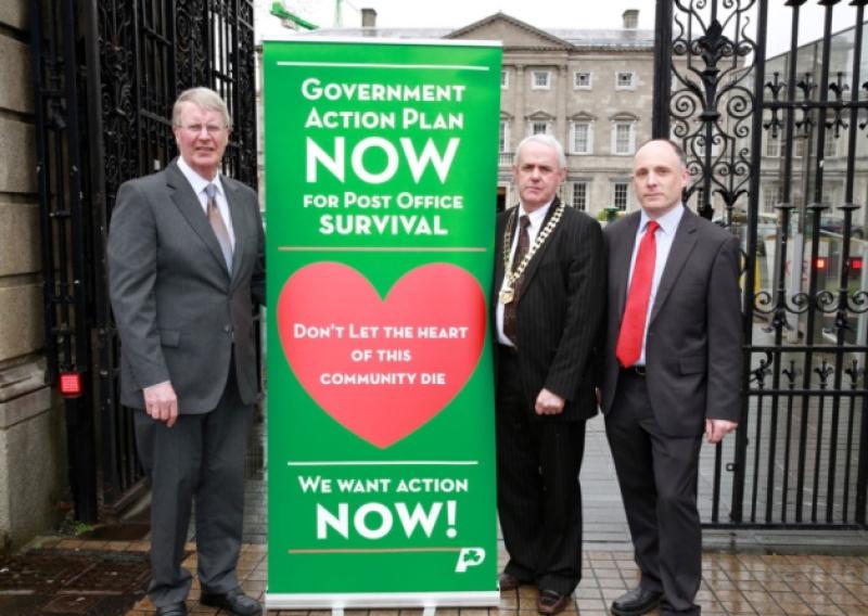 Postmasters step up bid to prevent closures over welfare payment row 