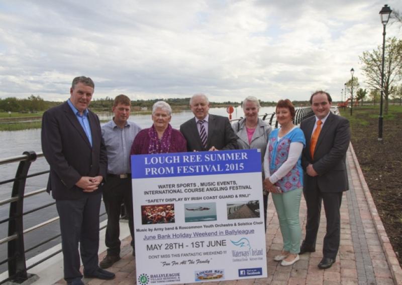 First Night on the Prom.......Andrew Reynolds, Vera Cusack, Patricia Rogers and Mary Egan from the Roscommon Solstice Choir pictured with Alan Horohoe and Ciaran Mullooly from the Lough Ree Summer Prom Festival committee. The Solstice Choir will perform for charity in a marquee at the marina in Ballyleague on Thursday, May 28 at 7.45pm. Photo by Joe McGrath