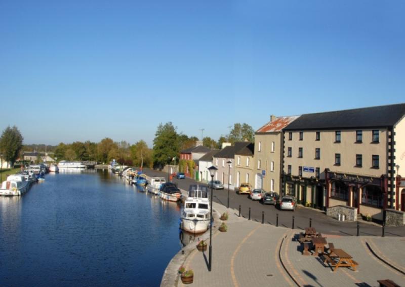 �200,000 has been allocated for the development of a Cycle/Walkway along the Royal Canal from Longford to Clondra.