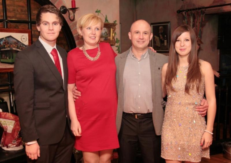 Anniversary joy with &acirc;&euro;&uml;surprise renewal of vows 