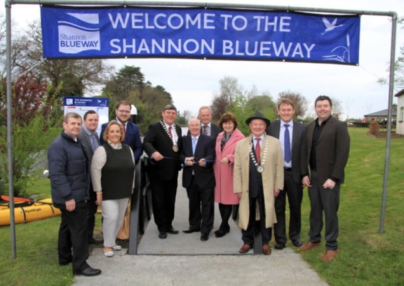 Tom Crosby, Cllr Gerald Farrell, Cllr Peggy Nolan, Cllr Colm Murray, Longford County Council Cathaoirleach Mark Casey with Minister for Sport and Tourism Michael Ring TD, Deputy James Bannon TD, Chief Executive of Waterways Ireland Dawn Livingstone, Cllr Seamus Butler, Cllr Micheal Carrigy, and Cllr Gerry Warnock at the official opening of the new Camlin Loop/Canoe Trail as part of the Shannon Blueway in Clondra last Friday afternoon. Photo by: Michelle Ghee. www.gphotos.ie