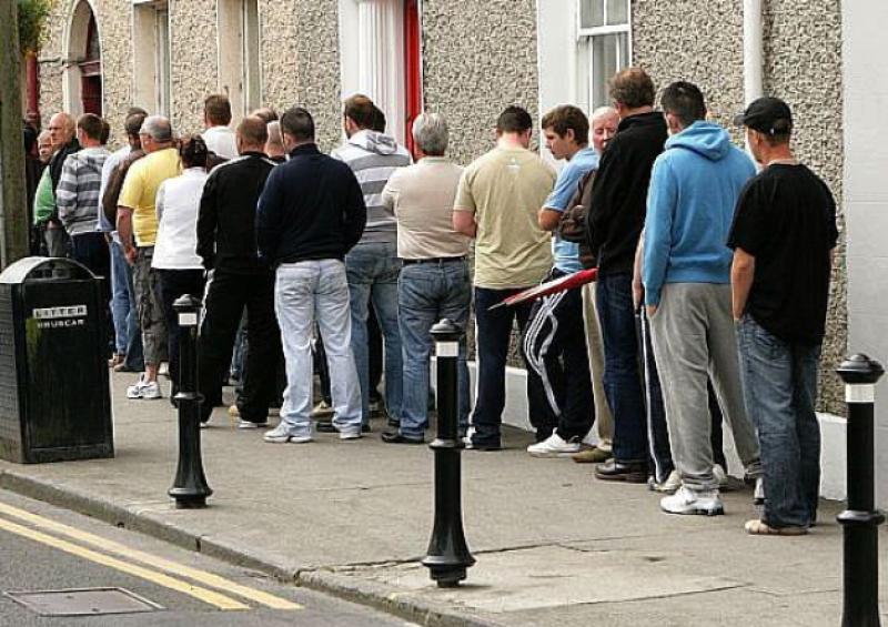 Number of people on the Live Register in Longford down 14.5% in the last year