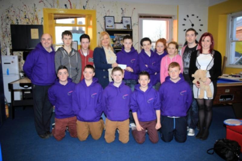 Gerry Greene For�ige Leader with Cathy Bermingham the Max Wolman Fund, John Cullen and Tara Farley For�ige Leader's and the Edgeworthstown For�ige Club. Photo: Michelle Ghee. www.gphotos.ie