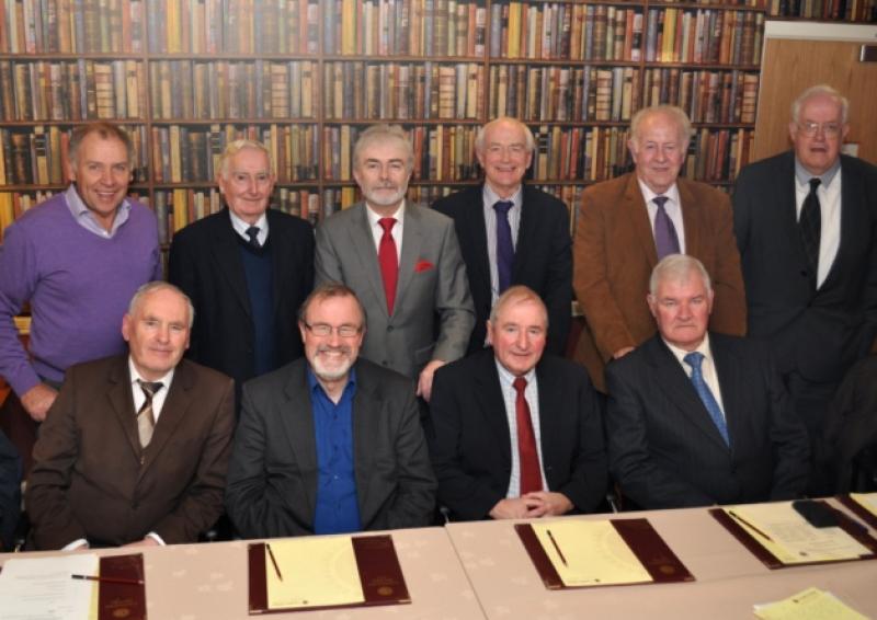 Liam Caldwell (back row, third from left) with members of the Longford Association in Dublin's committee for 2014.