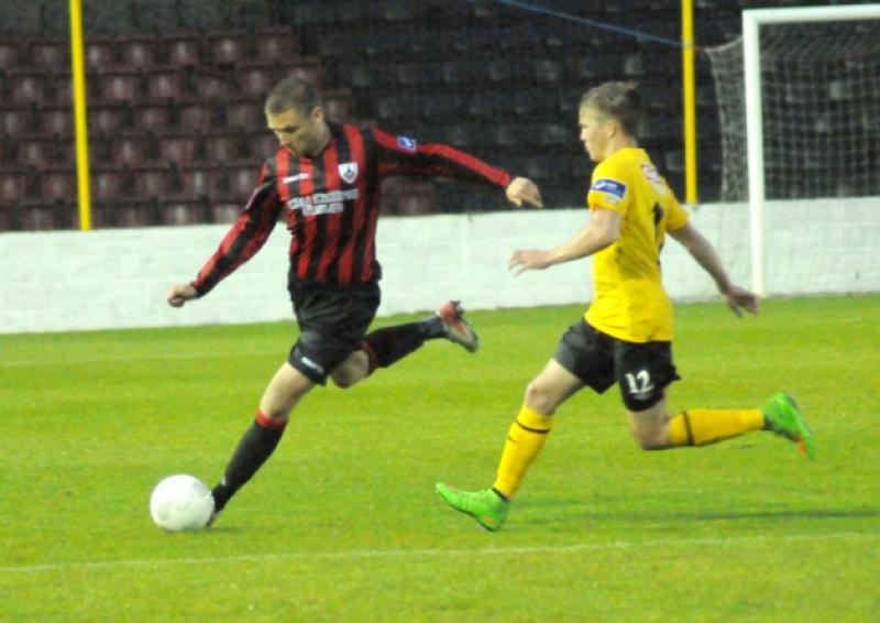 Rhys Gorman on the ball for Longford Town against Derry City. Action from the Premier Division league game at City Calling Stadium on Saturday night last.  Photo: Declan Gilmore
