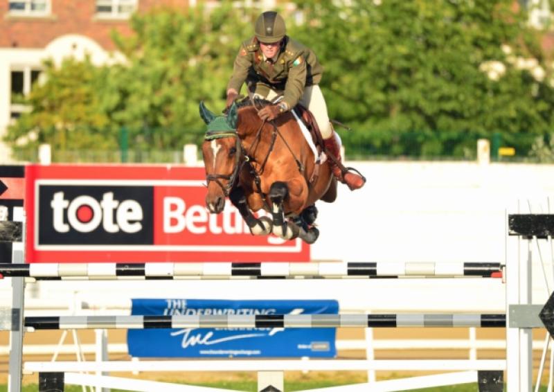 In full flight.. Captain Michael Kelly in action on Drumiller Lough in The Underwriting Exchange Limited Jumping In The City Grand Prix at Shelbourne Park Greyhound Stadium at the end of June. Picture by: Cody Glenn / Sportsfile
