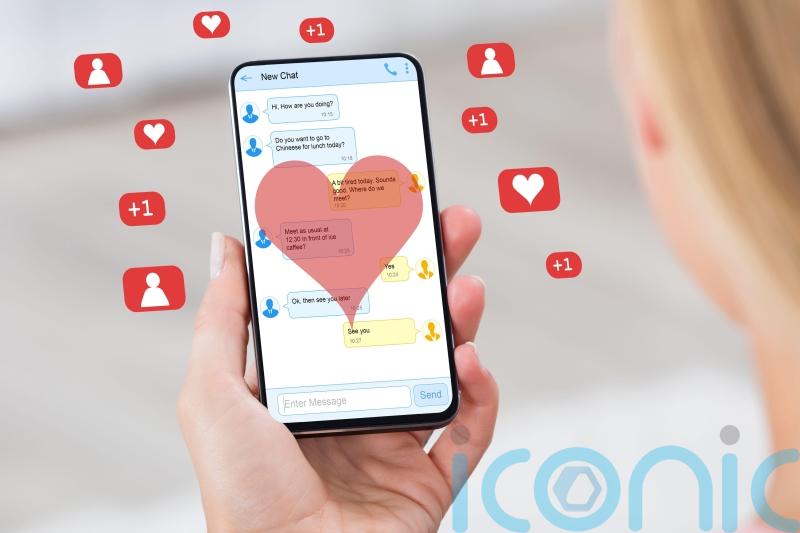 Digital Dating | The ‘text whisperer’ reveals what those messages really mean