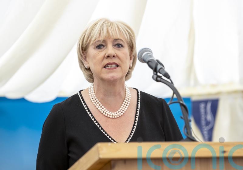 20 euro increase in social welfare payments ruled out – Humphreys