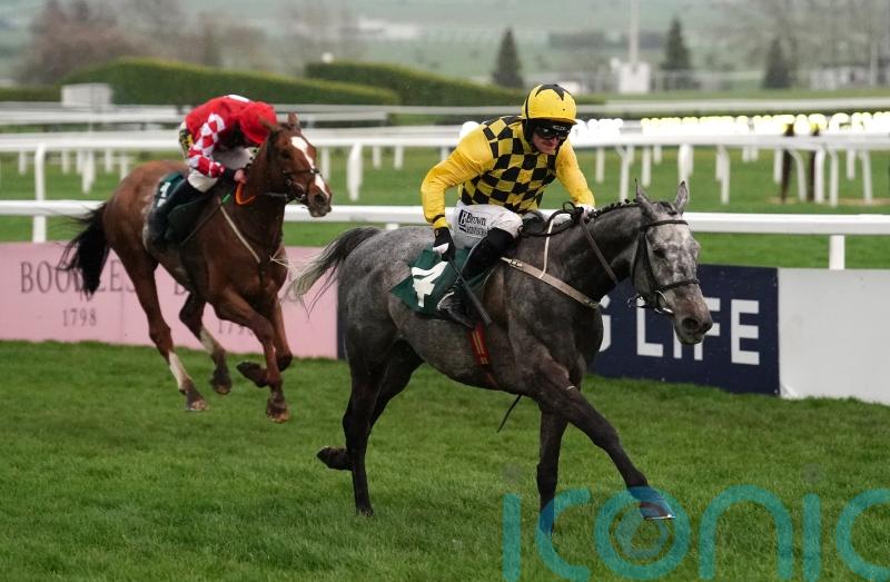 All-conquering Willie Mullins mounts five-strong assault on Grand National