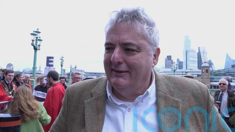 Irish chef Richard Corrigan praises sheep farmers after leading flock in London