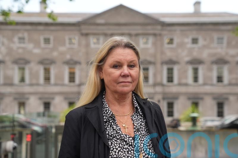 Woman whose husband is detained in Dubai meets with Irish politicians