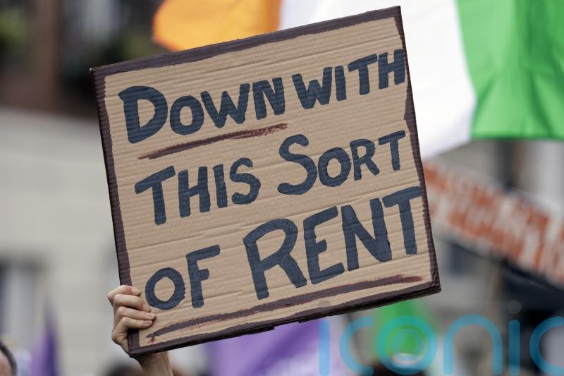 Government&rsquo;s tenancy reforms will &lsquo;throw renters to the wolves&rsquo;, say opposition