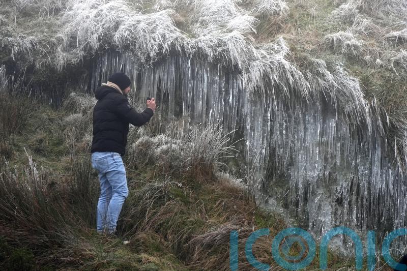 Temperatures to drop below freezing as nationwide warning issued