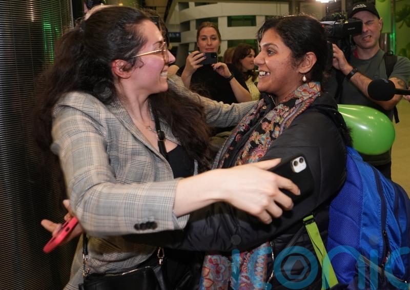 &lsquo;So happy to be home&rsquo;: Passengers of second plane from Dubai return to Ireland